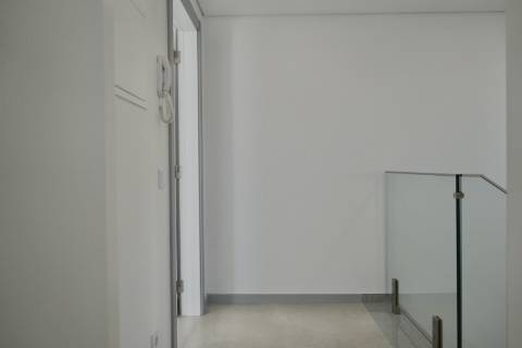 Moradia de Luxo Isolada em Condomínio T3+2 - Manta Rota