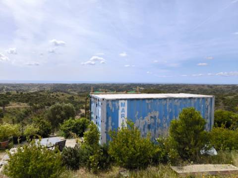 TERRENO COM 56.950 M2 - COM FURO - DEPOSITO DE ÁGUA - VISTA MAR - EM V. N. CACELA - VRSA - ALGARVE