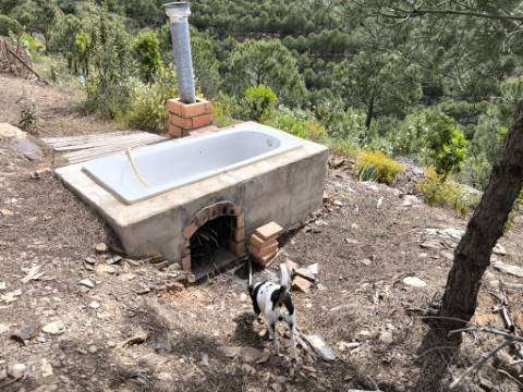 TERRENO COM 56.950 M2 - COM FURO - DEPOSITO DE ÁGUA - VISTA MAR - EM V. N. CACELA - VRSA - ALGARVE