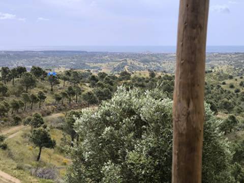 TERRENO COM 56.950 M2 - COM FURO - DEPOSITO DE ÁGUA - VISTA MAR - EM V. N. CACELA - VRSA - ALGARVE
