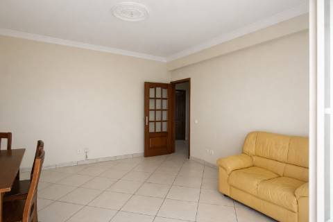 Vila Nova de Cacela, Andar de Moradia T2+1 com terraços