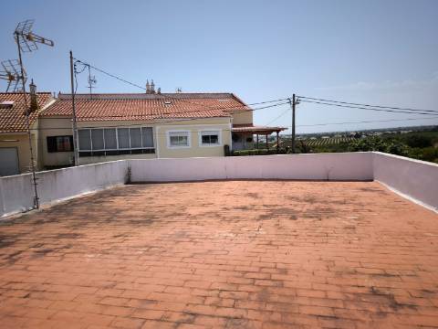 MORADIA TÉRREA ISOLADA - VISTA MAR - COM SNACK BAR - SERVIÇOS - EM ALTURA - CASTRO MARIM - ALGARVE
