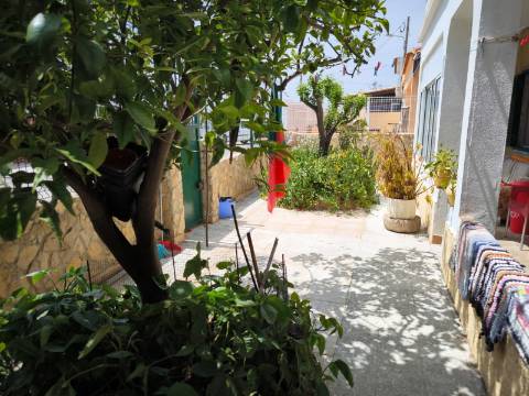 MORADIA TÉRREA ISOLADA - VISTA MAR - COM SNACK BAR - SERVIÇOS - EM ALTURA - CASTRO MARIM - ALGARVE