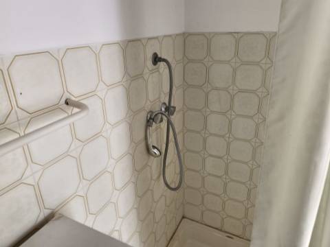 MORADIA T2 COM GARAGEM, ARRUMOS E LOGRADOURO - EM BALURCOS - ALCOUTIM