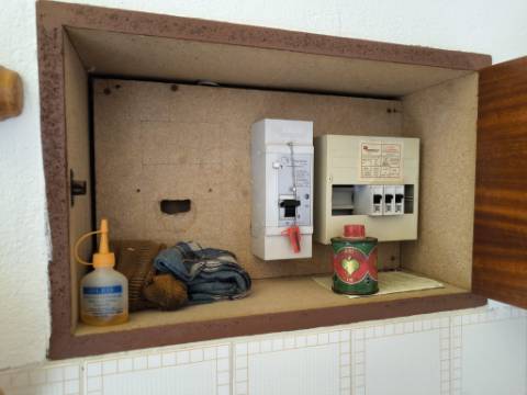 MORADIA T2 COM GARAGEM, ARRUMOS E LOGRADOURO - EM BALURCOS - ALCOUTIM