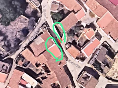 MORADIA COM JARDIM - EM CORTE NOVA - ODELEITE - CASTRO MARIM - ALGARVE