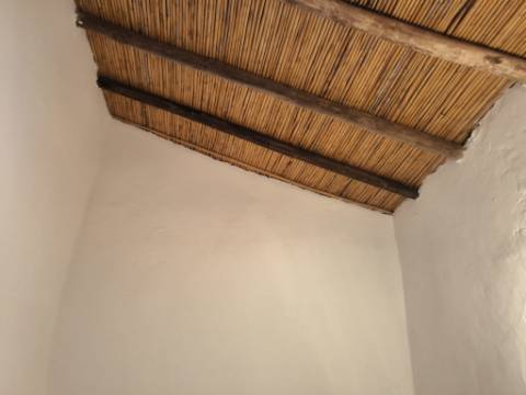 MORADIA COM JARDIM - EM CORTE NOVA - ODELEITE - CASTRO MARIM - ALGARVE