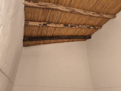 MORADIA COM JARDIM - EM CORTE NOVA - ODELEITE - CASTRO MARIM - ALGARVE