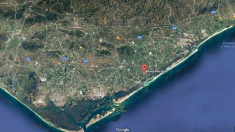 Apart hôtel de 32 quartos e piscina na Ria formosa, com possibilidade de ampliação.