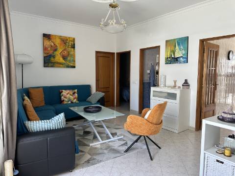 Moradia Bi-Familiar com vista mar na Fuseta!