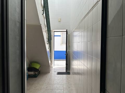 Moradia Bi-Familiar com vista mar na Fuseta!