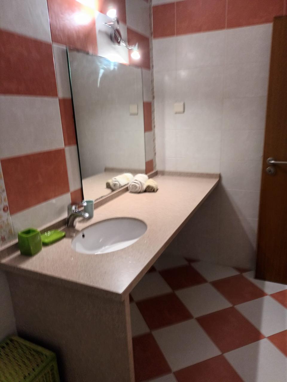 Moradia unifamiliar V3 para arrendamento Anual Bernardas, Altura