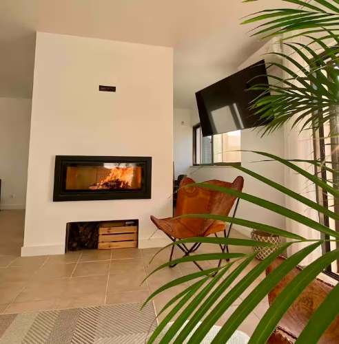 Moradia T3 geminada em condomínio fechado Ocean View