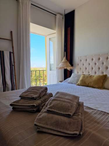 Elegante Apartamento T2 para Arrendamento Temporário no Edifício Histórico Guarda Cabreira - Castro Marim