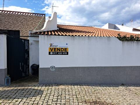 JF- Apresenta em Exclusivo casa térrea na Freguesia de Santana, Distrito Évora, Concelho de Portel.