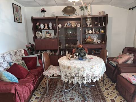 JF- Apresenta em Exclusivo casa térrea na Freguesia de Santana, Distrito Évora, Concelho de Portel.