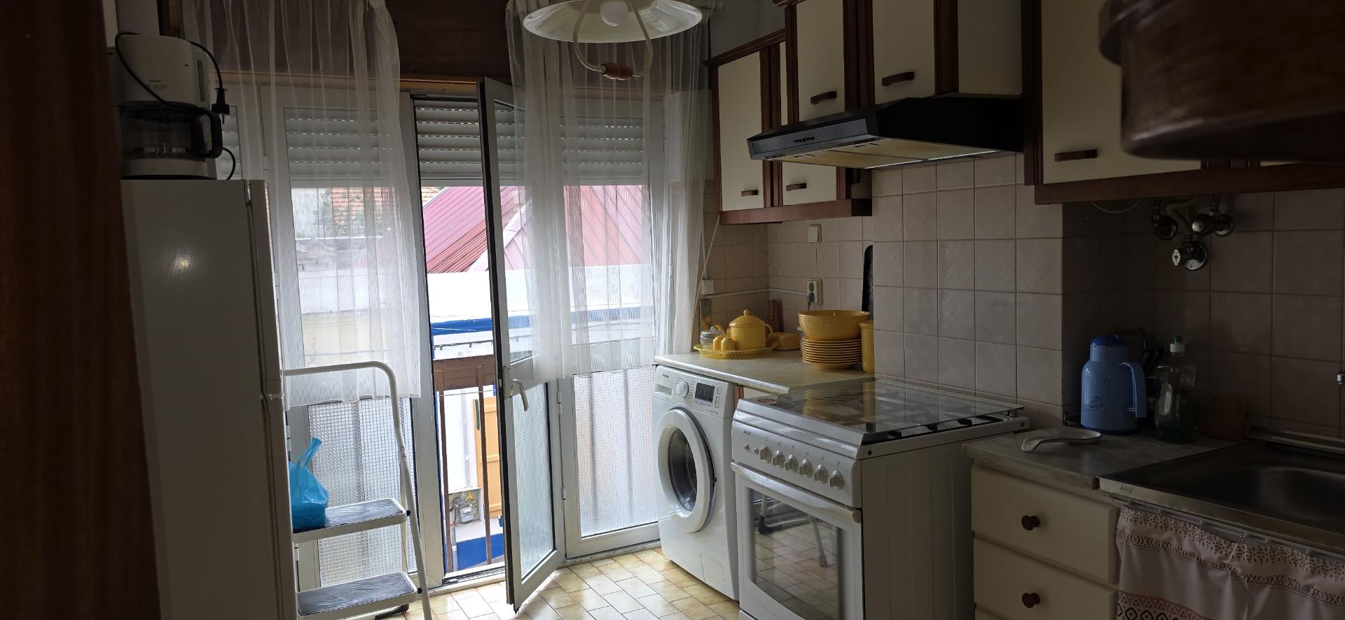 JF- Apresenta em Exclusivo Apartamento T3 em Setúbal com uma área de 116,10m2 com garagem 2 viaturas