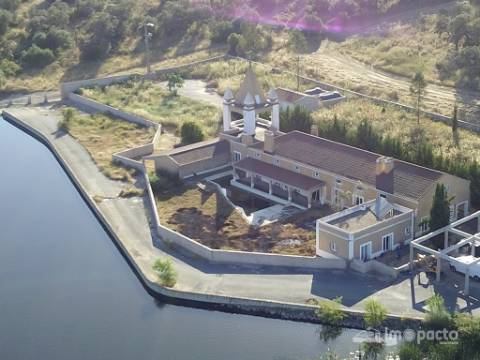 HERDADE COM MONTE, TORRAO