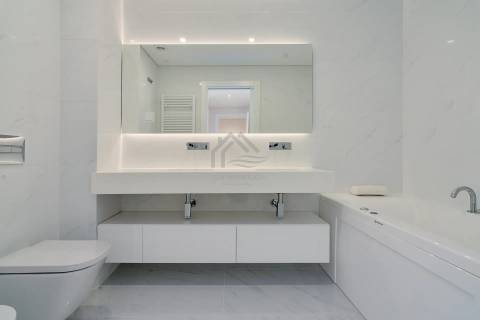 Apartamento T3 com box e arrecadação - Montijo