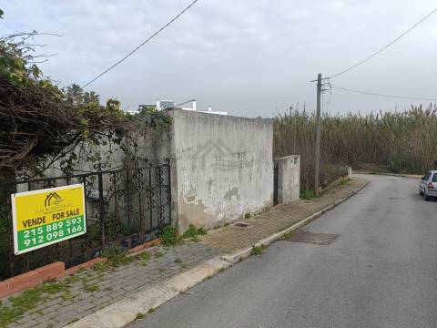 Terreno Para Construção  Venda em Caparica e Trafaria,Almada