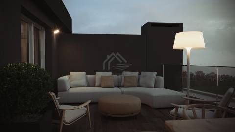 Apartamento T4 Duplex - Montijo