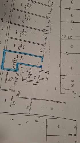 Loja c/ 25,7 m2 e Arrecadação c/ 14,72 m2 em Centro Comercial no Centro do Barreiro | Própria para vários tipos de atividade