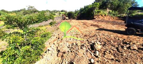  Terreno Urbano em Valeverde com Vista para a Ilha do Faial 
