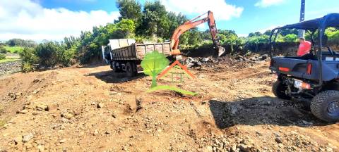  Terreno Urbano em Valeverde com Vista para a Ilha do Faial 