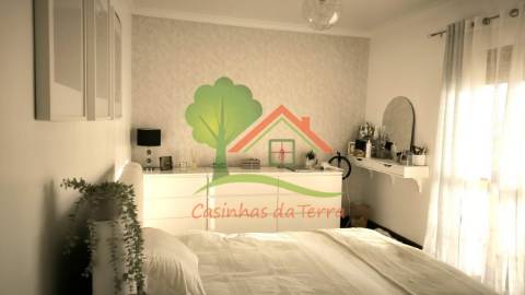  Moradia T5 com Vista de Mar Deslumbrante em Baleia, Carvoeira 