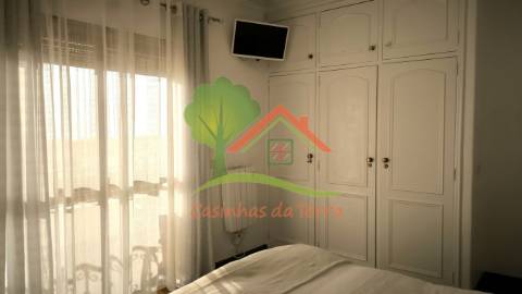  Moradia T5 com Vista de Mar Deslumbrante em Baleia, Carvoeira 