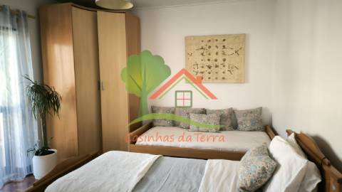  Moradia T5 com Vista de Mar Deslumbrante em Baleia, Carvoeira 