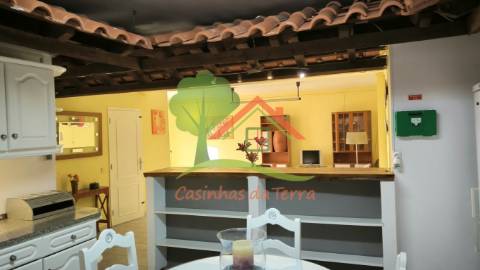  Moradia T5 com Vista de Mar Deslumbrante em Baleia, Carvoeira 