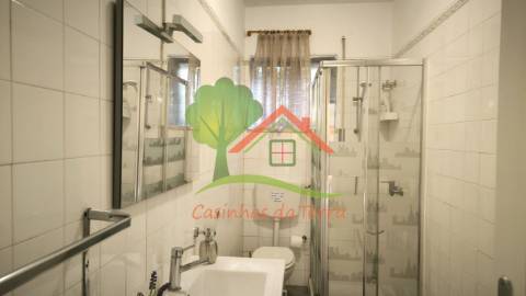  Moradia T5 com Vista de Mar Deslumbrante em Baleia, Carvoeira 