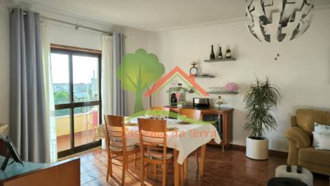  Moradia T5 com Vista de Mar Deslumbrante em Baleia, Carvoeira 