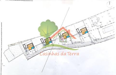  Terreno urbano para construção de 4 moradias com PIP 