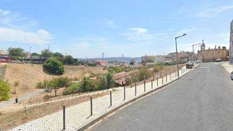 Terreno na Ajuda com Projeto