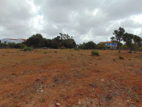 Terreno para construção em Almancil