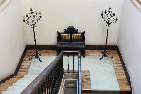 Palácio na 1º Linha de Mar em Paço de Arcos