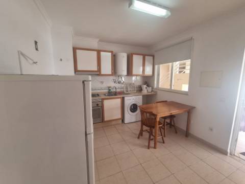 Estúdio com Vista Mar em Vilamoura, mobilado e Estacionamento.