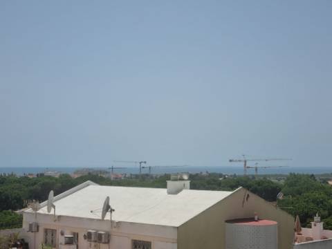 Estúdio com Vista Mar em Vilamoura, mobilado e Estacionamento.