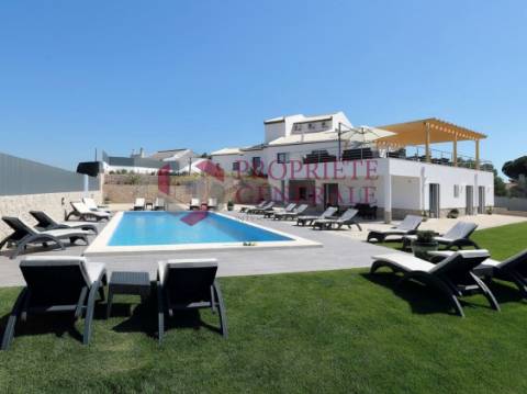 Guest House com 10 Quartos em Branqueira - Albufeira
