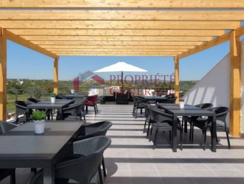 Guest House com 10 Quartos em Branqueira - Albufeira