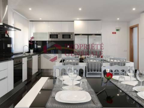 Guest House com 10 Quartos em Branqueira - Albufeira