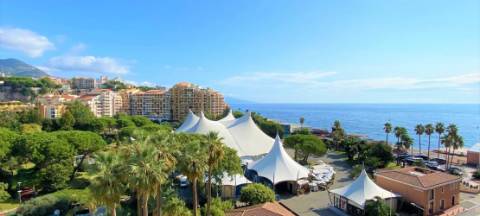 Apartamento T2 de luxo com fantásticas vistas para o mar no Mónaco