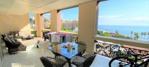 Apartamento T2 de luxo com fantásticas vistas para o mar no Mónaco