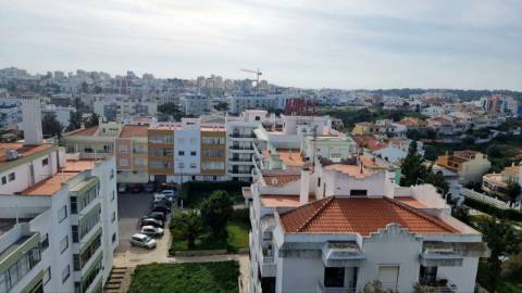 Apartamento T4 de alta eficiência energética e com domótica, Portimão