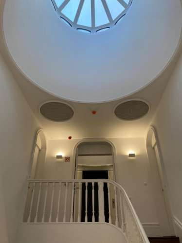 Apartamento T0+1 junto á Torre dos Clérigos, Porto