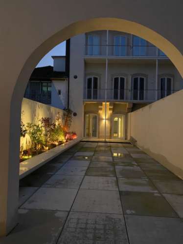 Apartamento T0+1 junto á Torre dos Clérigos, Porto