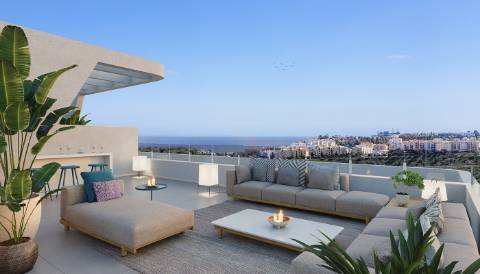 Moradia em banda T3, junto da praia.