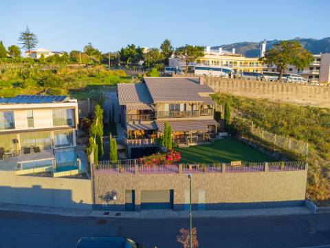 Moradia de Luxo T5 em São Martinho